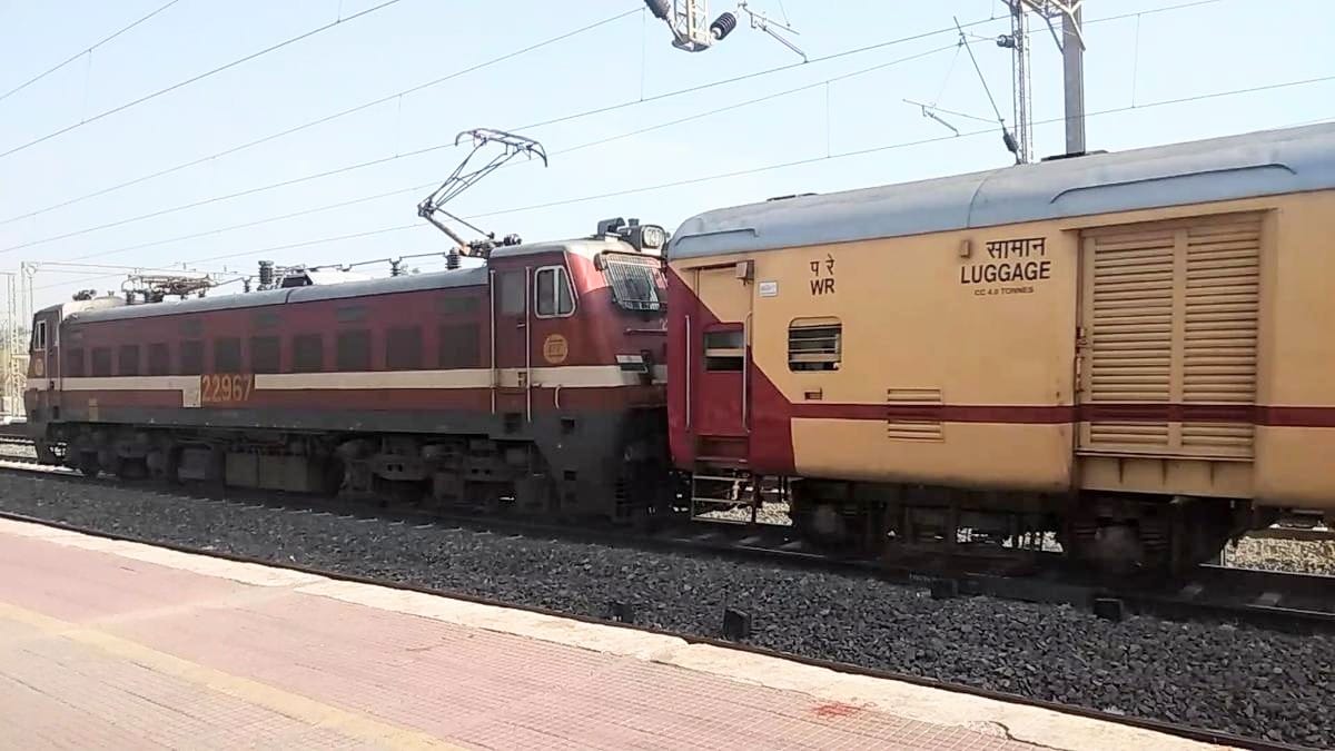 WhatsApp Image 2025-06-01 at 22.51.58 WhatsApp Image 2025 06 01 at 22.51.58